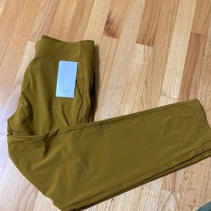 NWT Athleta Brooklyn Ankle Pant 8T